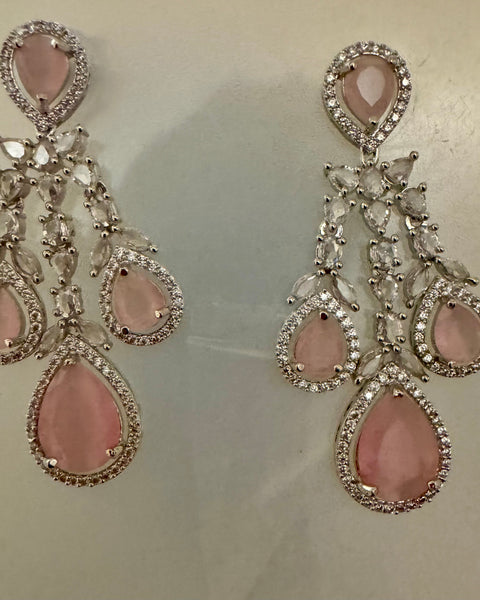 Beautiful pink necklace and earrings set 3 piece
